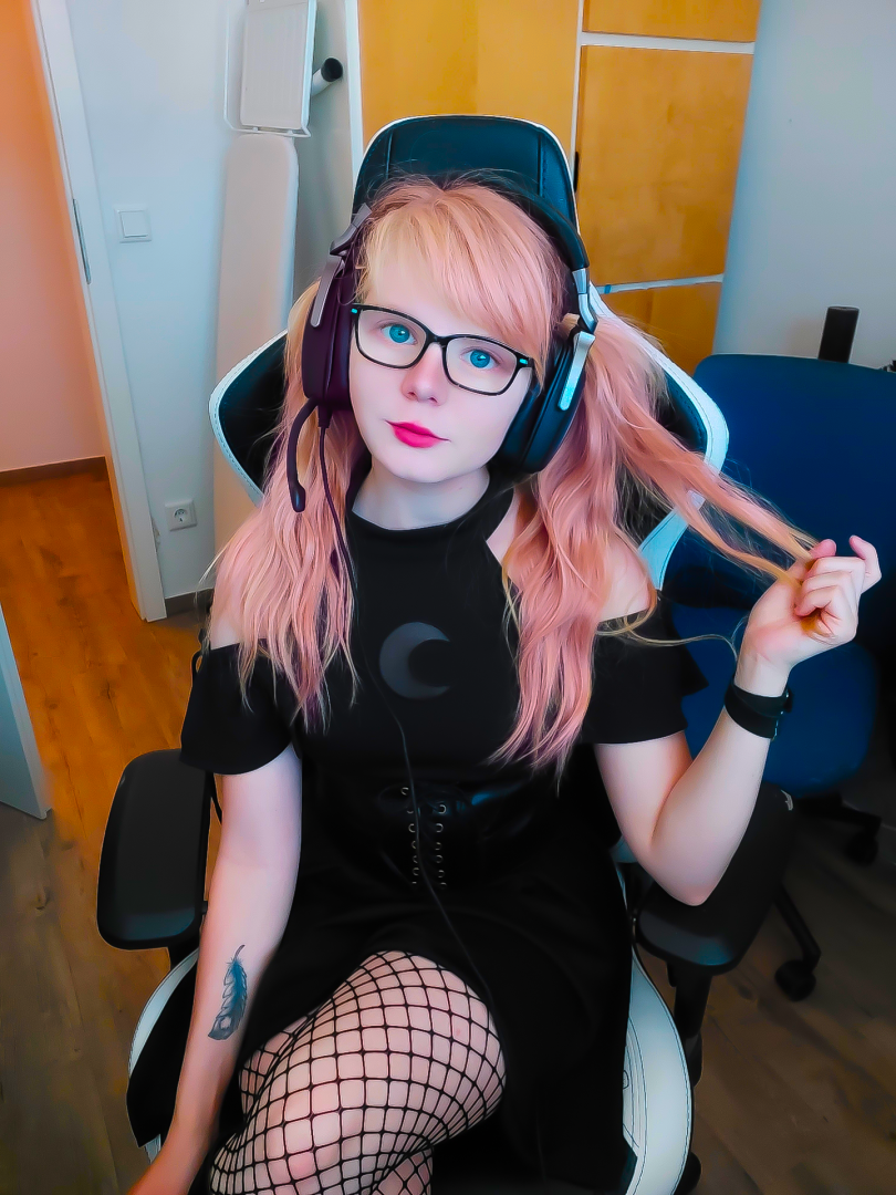Photo by littleellakitty published on May 22,2023 14:39:52 - BestThots