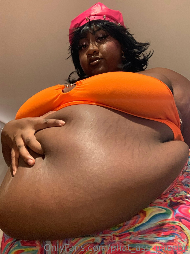 Photo by phat_ass_phoebe published on July 5,2023 18:14:26 - BestThots