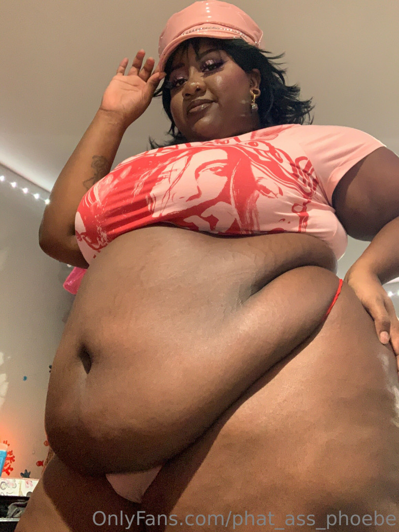 Photo by phat_ass_phoebe published on July 5,2023 18:15:07 - BestThots
