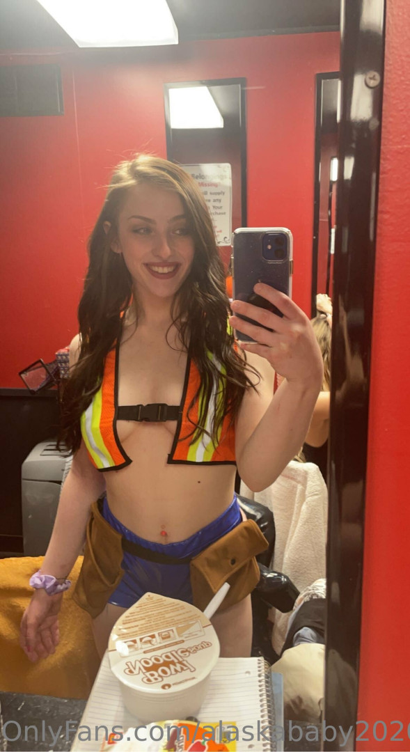 Photo by alaskababy2020 published on November 20,2023 05:42:19 - BestThots