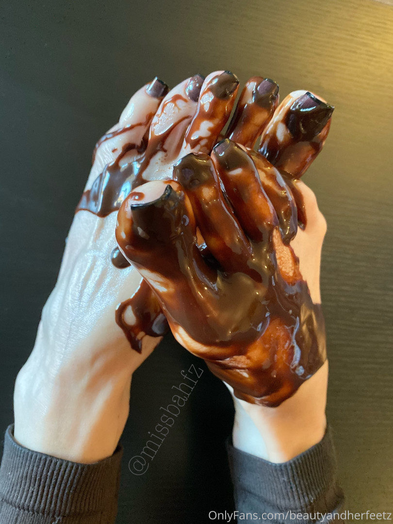 Photo by beautyandherfeetz published on October 16,2023 12:25:54 - BestThots