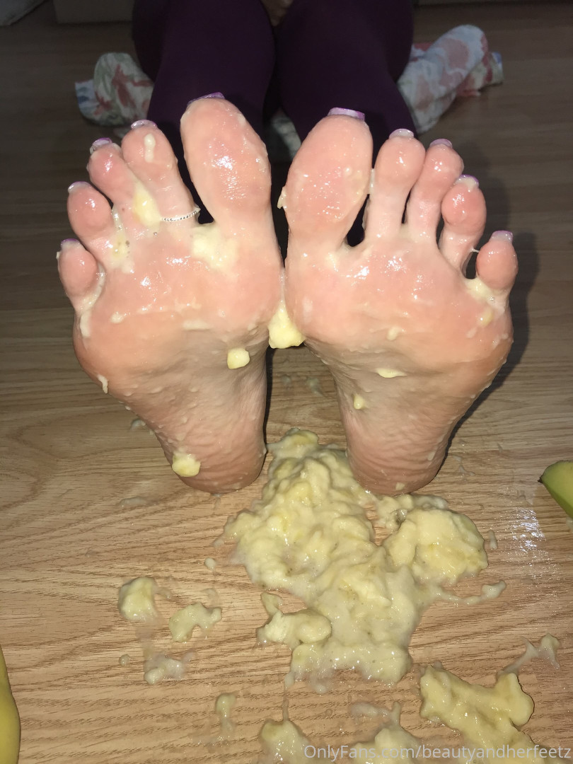 Photo by beautyandherfeetz published on October 16,2023 12:27:30 - BestThots