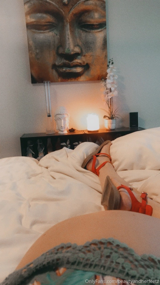 Photo by beautyandherfeetz published on October 16,2023 12:41:33 - BestThots