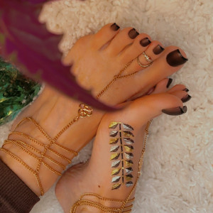 beautyandherfeetz #8765873