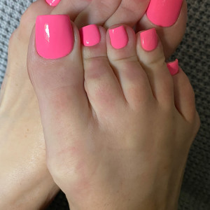 beautyandherfeetz #8765890