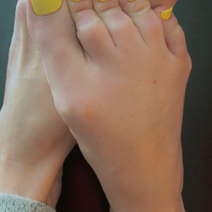 beautyandherfeetz #8765897