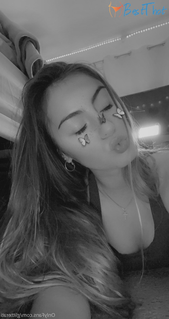 Photo by glitterati published on December 14,2024 21:04:44 - BestThots