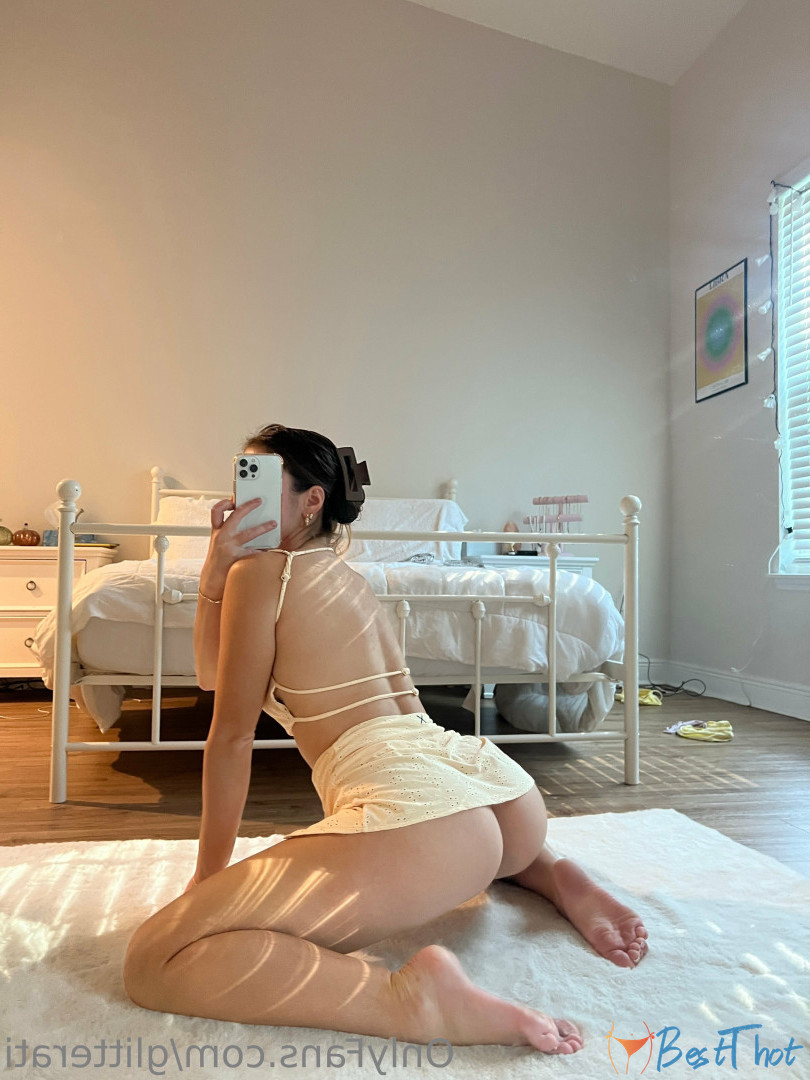 Photo by glitterati published on December 15,2024 01:04:55 - BestThots