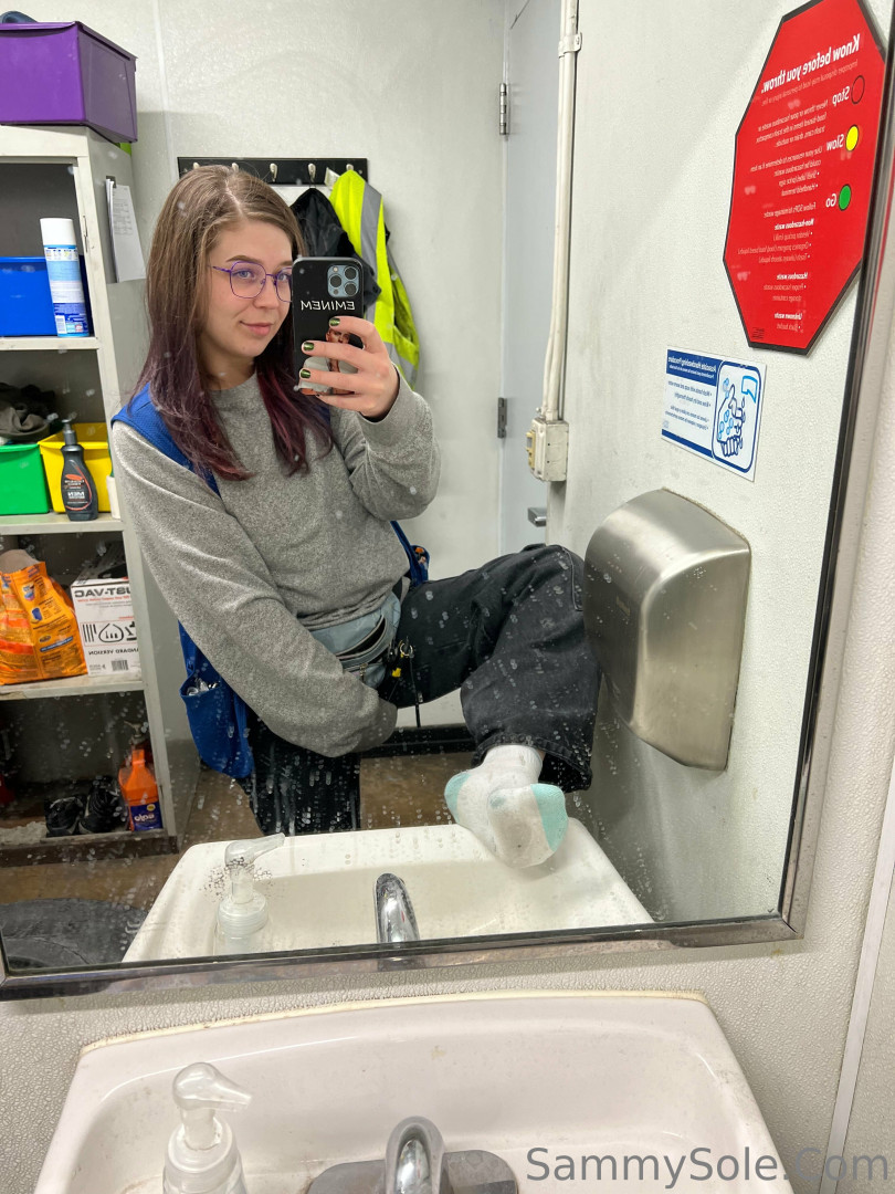 Photo by sammysole published on October 12,2023 16:38:27 - BestThots