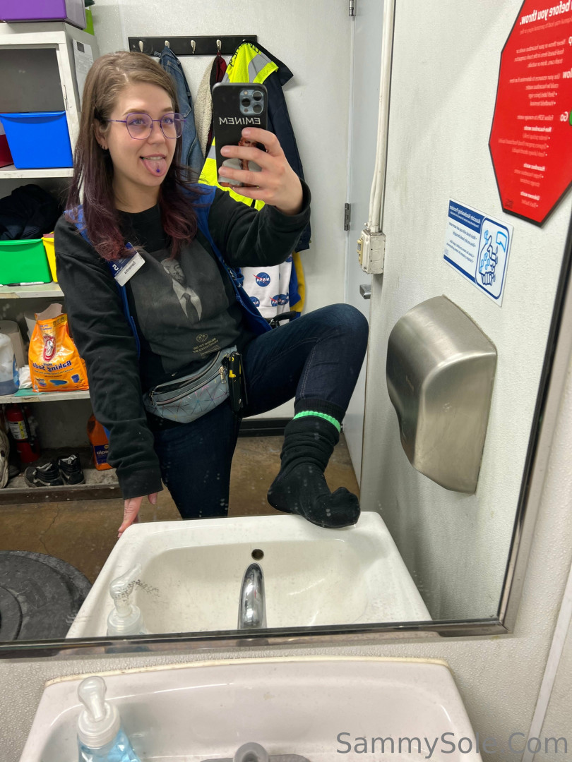 Photo by sammysole published on October 12,2023 20:21:56 - BestThots