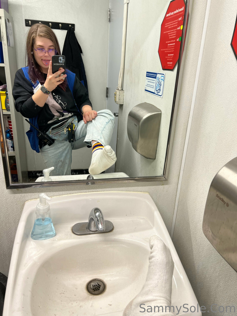 Photo by sammysole published on October 13,2023 04:04:05 - BestThots