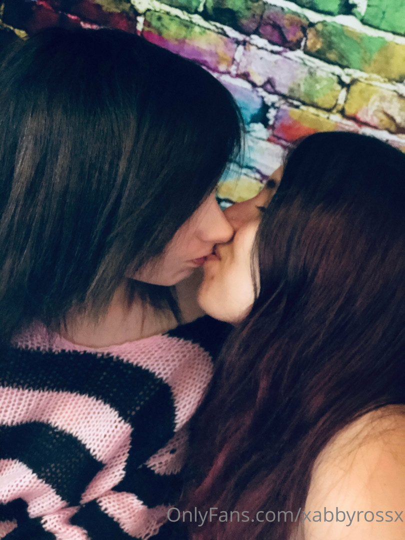 Photo by xabbyrossx published on June 3,2023 15:57:57 - BestThots