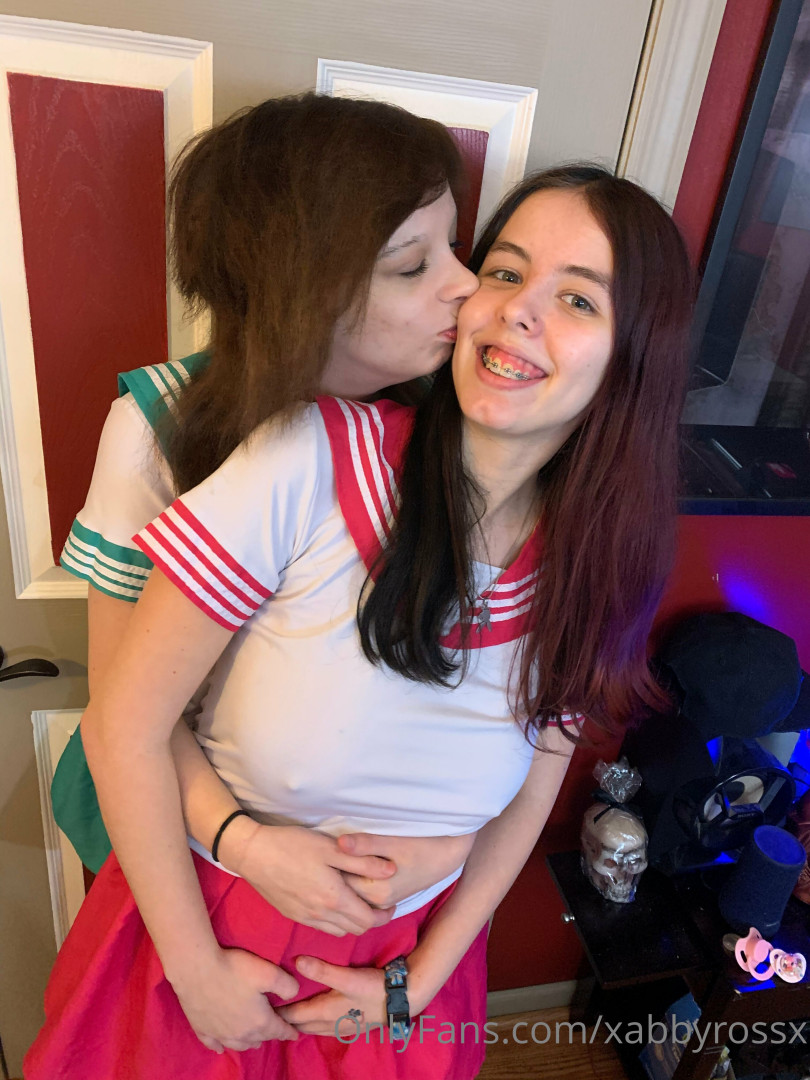 Photo by xabbyrossx published on June 3,2023 22:31:13 - BestThots