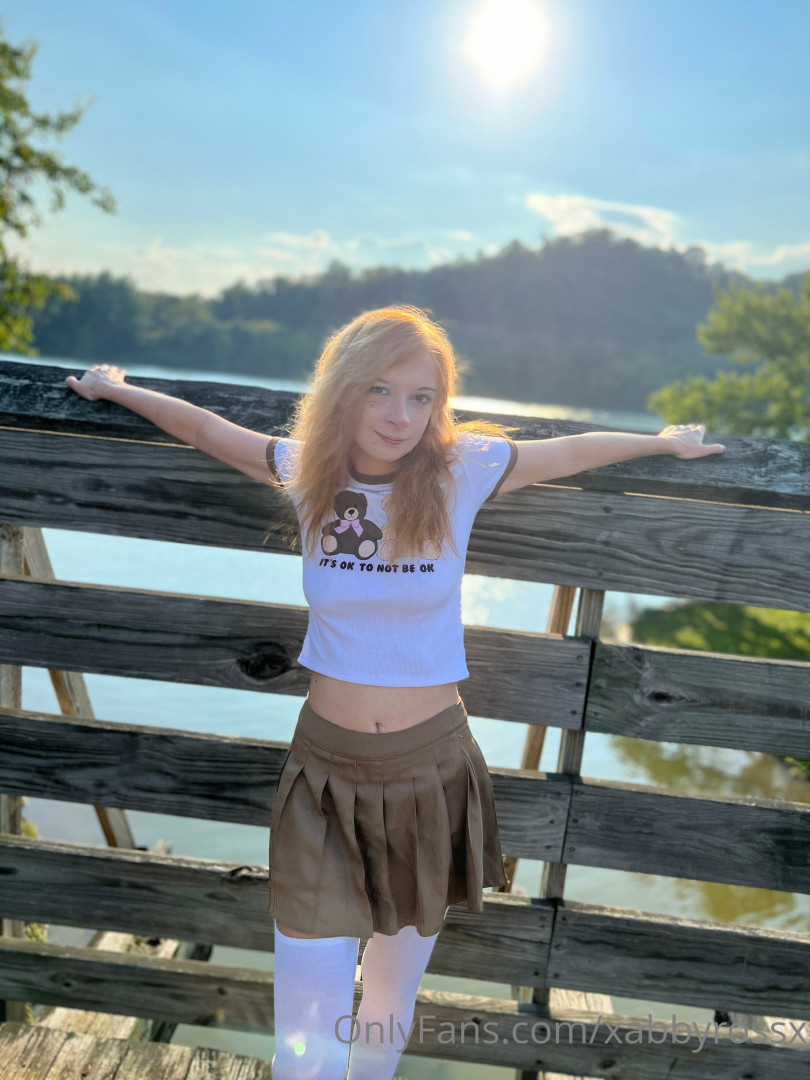 Photo by xabbyrossx published on June 3,2023 22:31:19 - BestThots