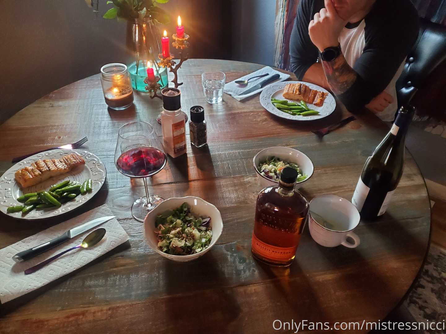 Photo by mistressnicci published on October 14,2023 08:50:11 - BestThots