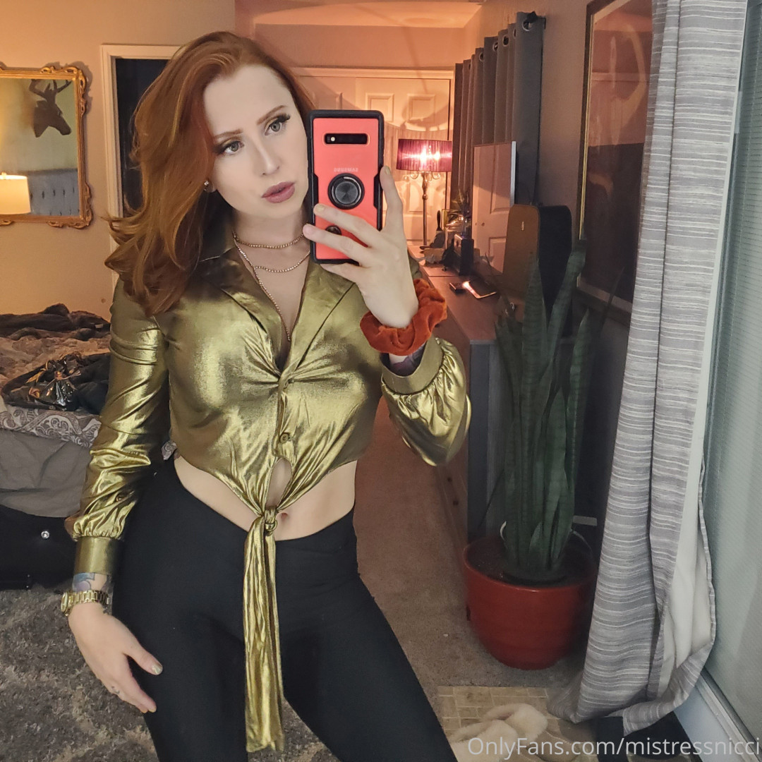Photo by mistressnicci published on October 14,2023 09:21:38 - BestThots