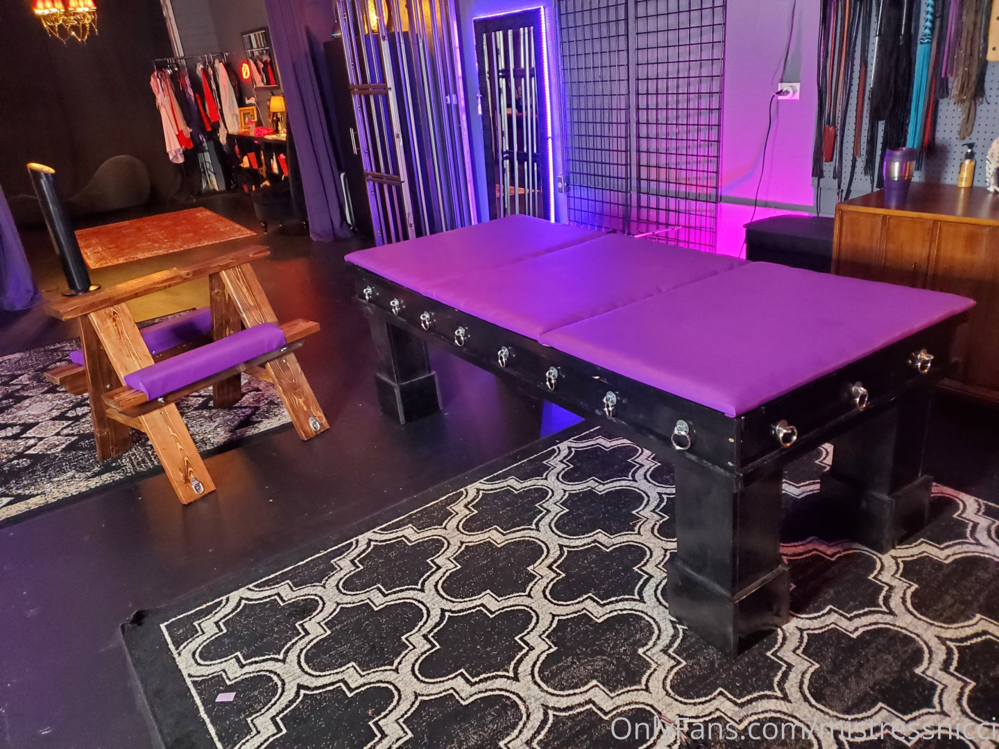 Photo by mistressnicci published on October 14,2023 09:52:10 - BestThots