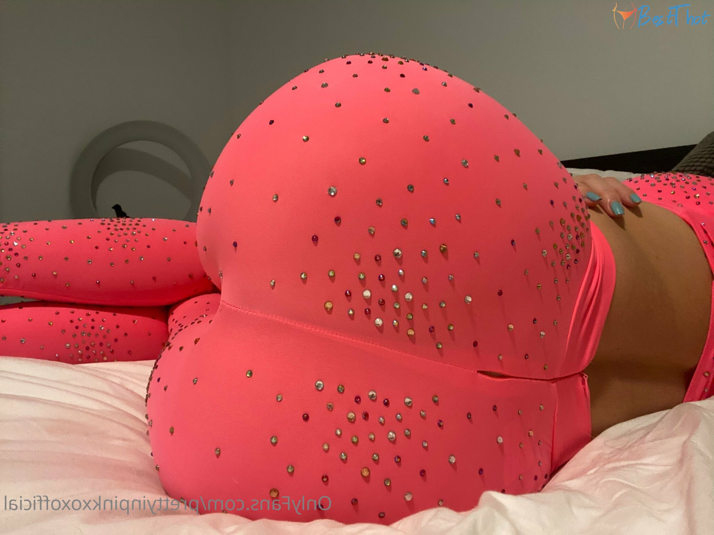 prettyinpinkxoxofficial #9427367
