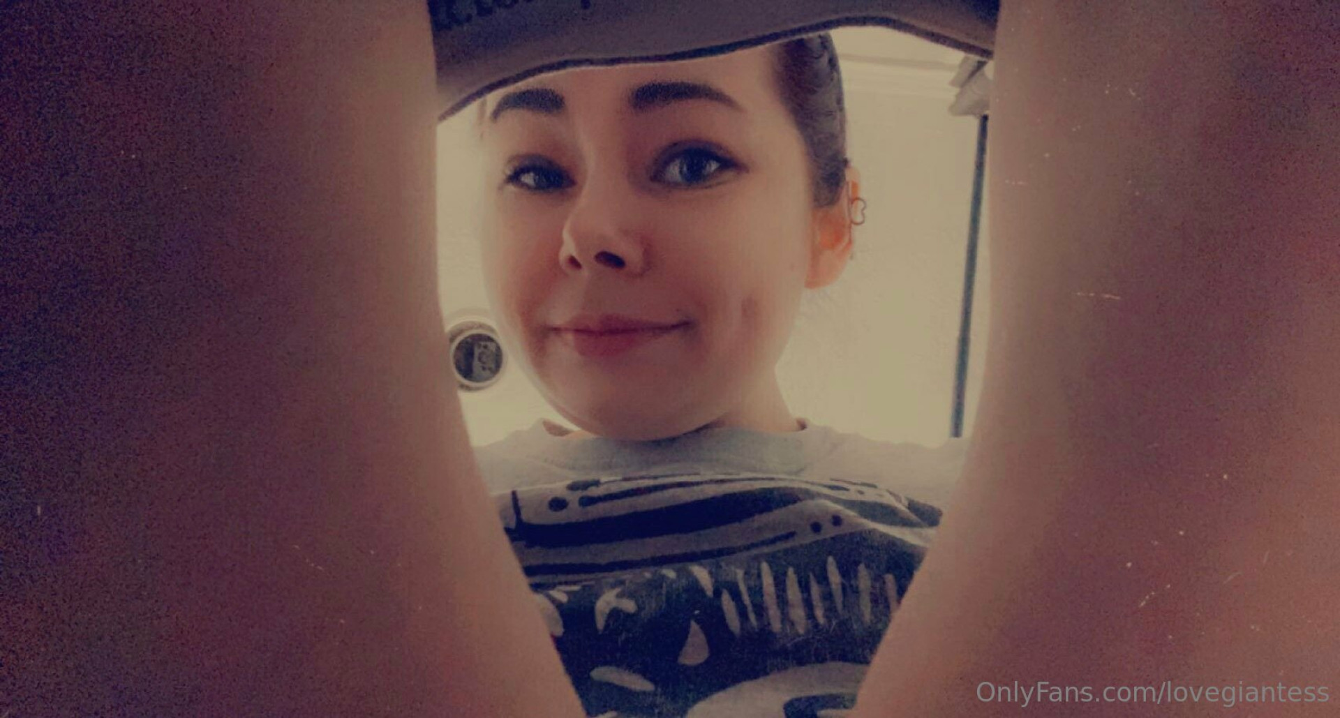 Photo by lovegiantess published on June 23,2023 07:09:02 - BestThots