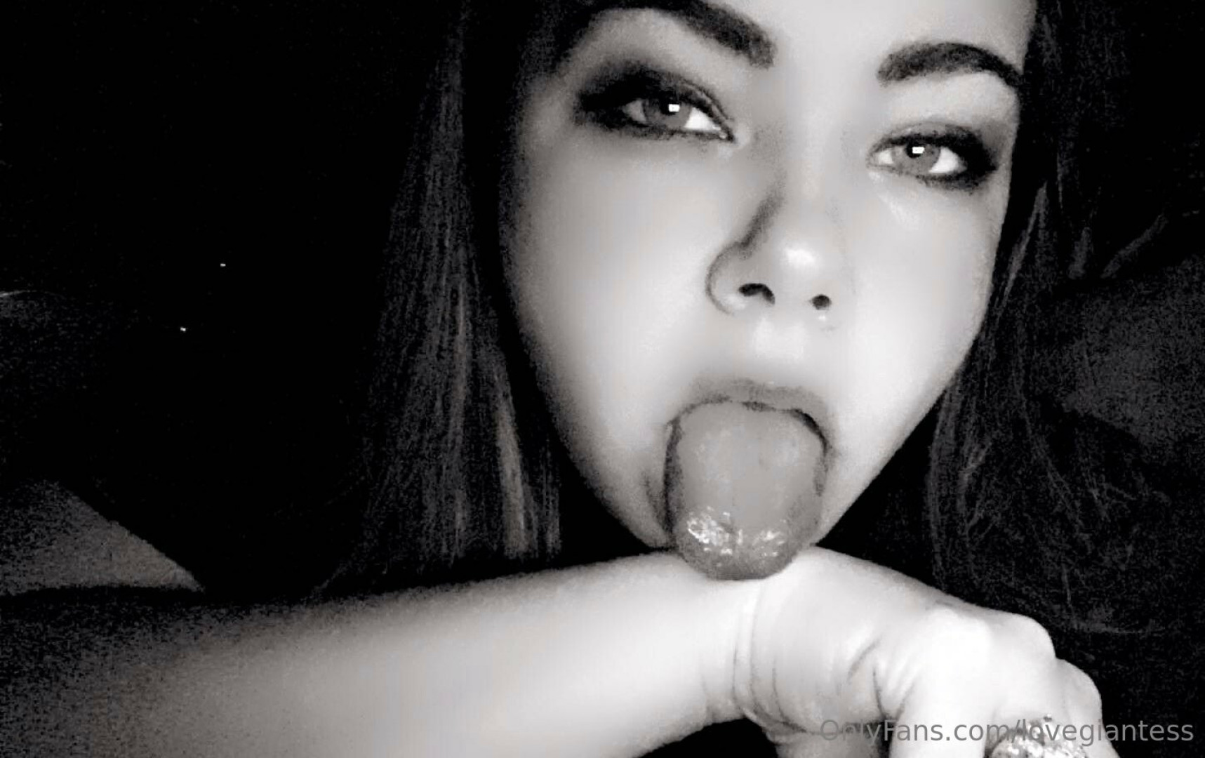 Photo by lovegiantess published on June 23,2023 07:12:28 - BestThots