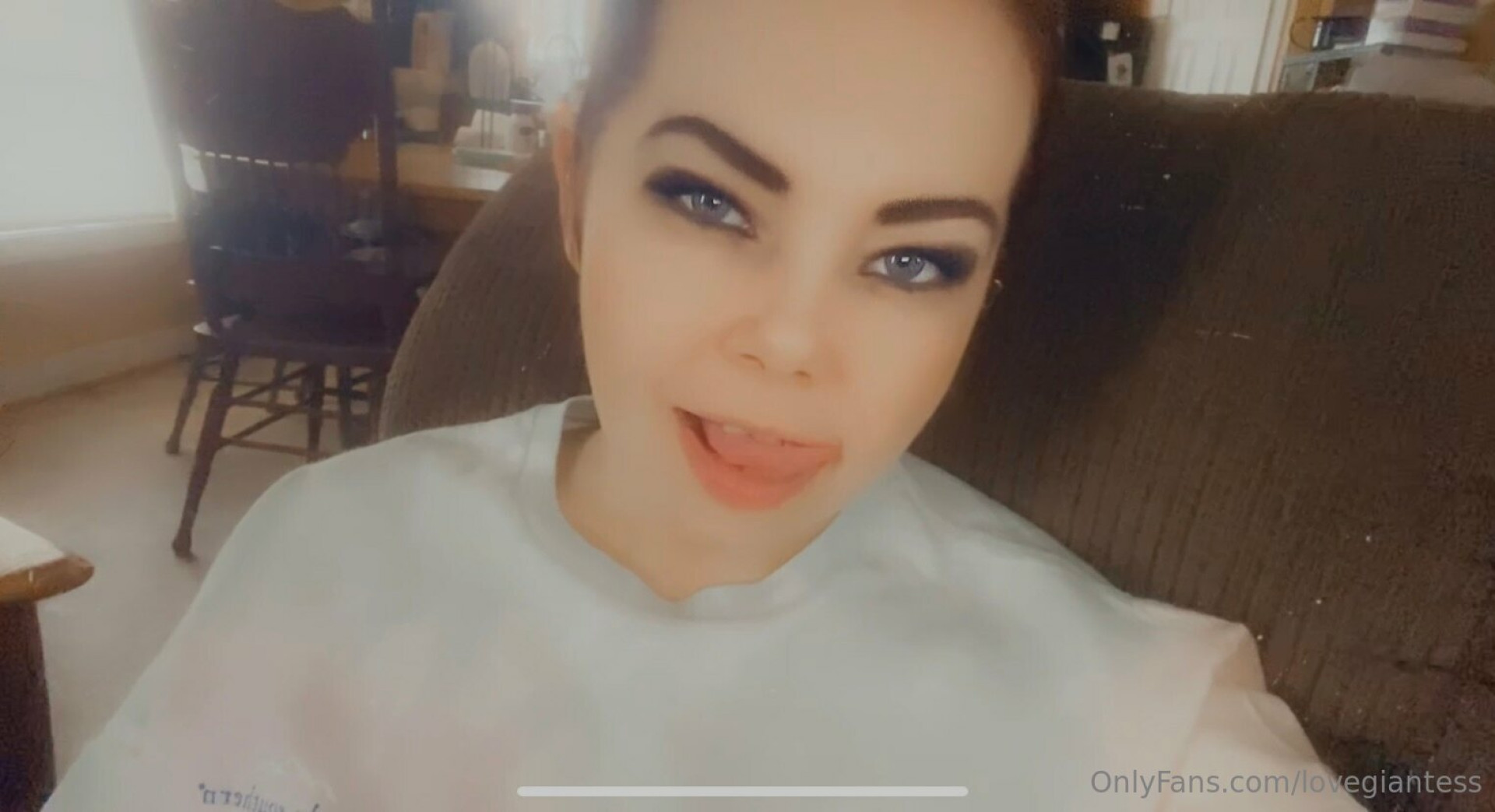 Photo by lovegiantess published on June 23,2023 07:14:06 - BestThots