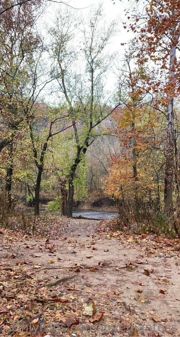 Photo by lovegiantess published on June 23,2023 07:18:02 - BestThots