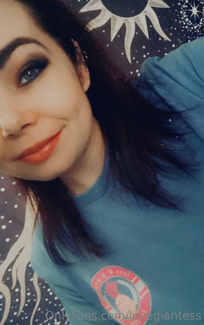 Photo by lovegiantess published on June 23,2023 07:19:55 - BestThots