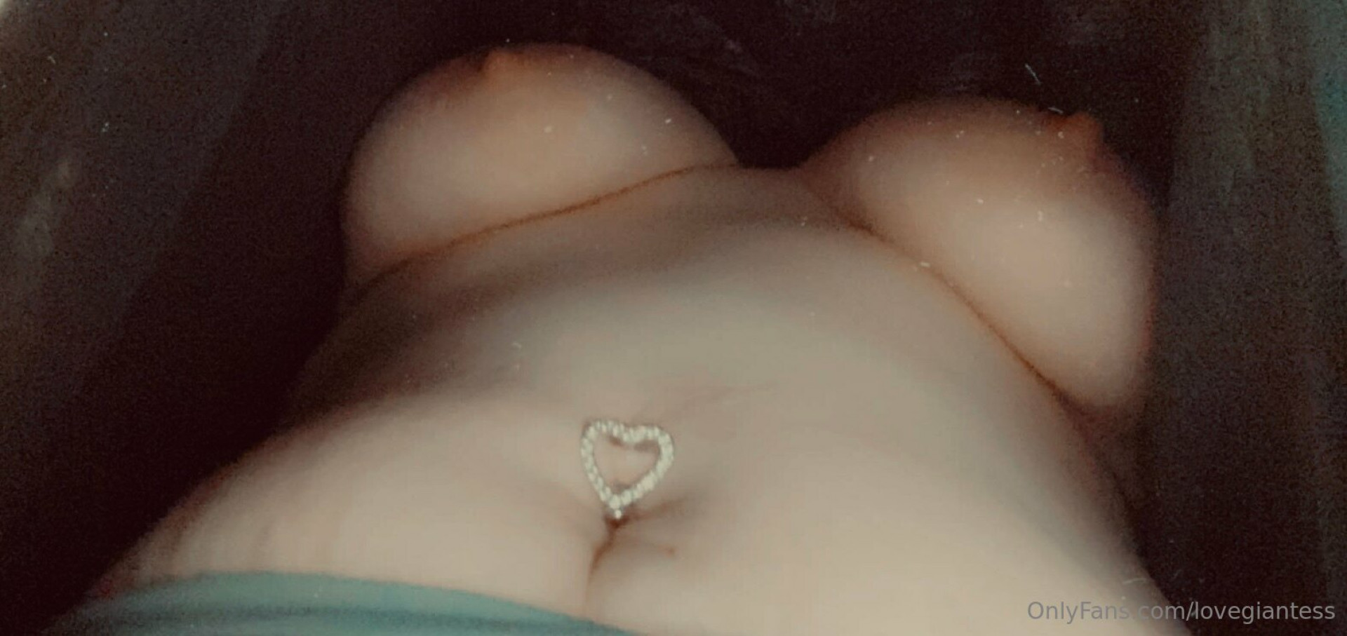 Photo by lovegiantess published on June 23,2023 07:20:54 - BestThots