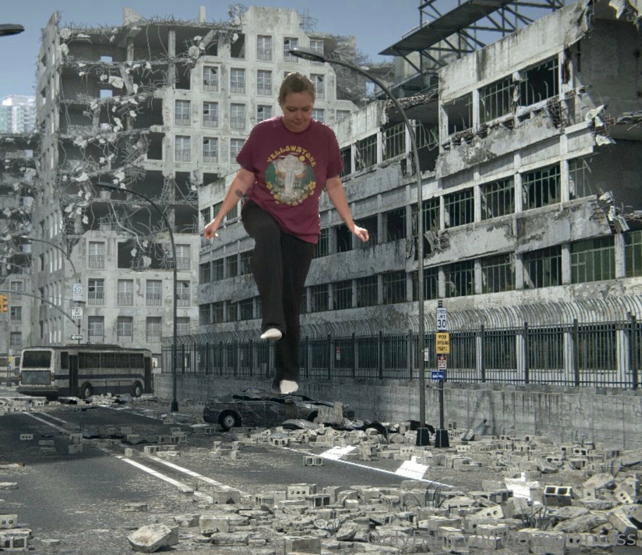 Photo by lovegiantess published on June 23,2023 07:22:28 - BestThots