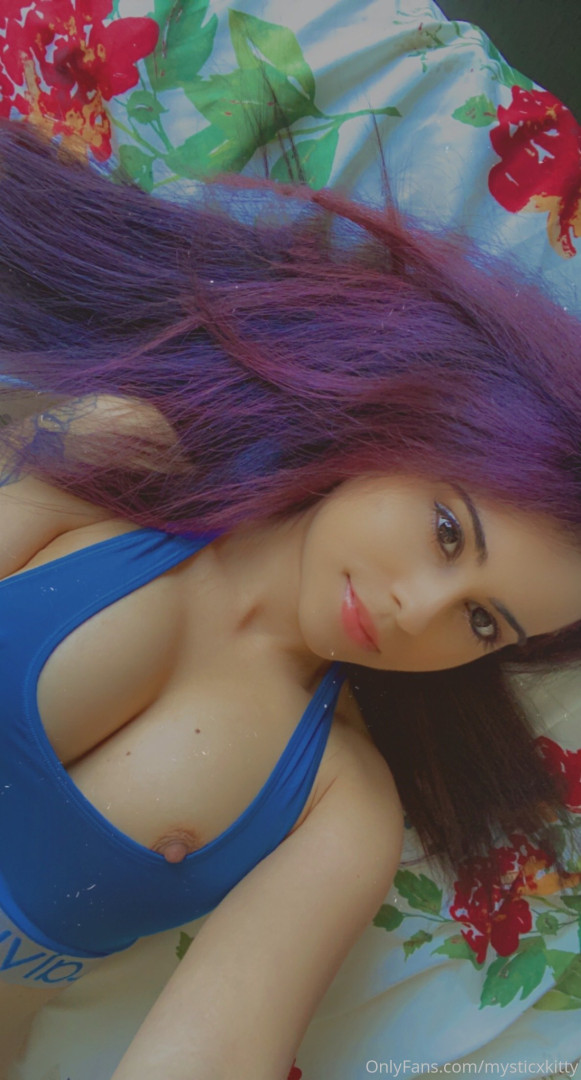 Photo by mysticxkitty published on June 6,2023 22:33:07 - BestThots