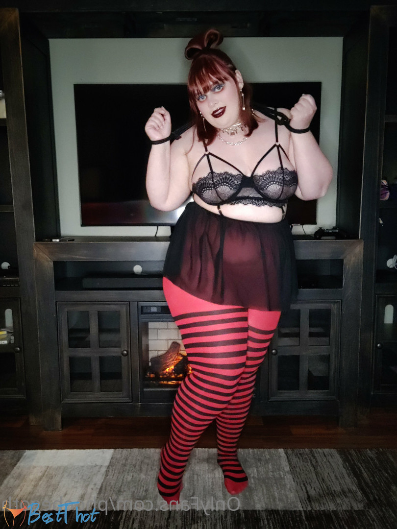 Photo by phoebegoth published on December 21,2024 06:09:51 - BestThots