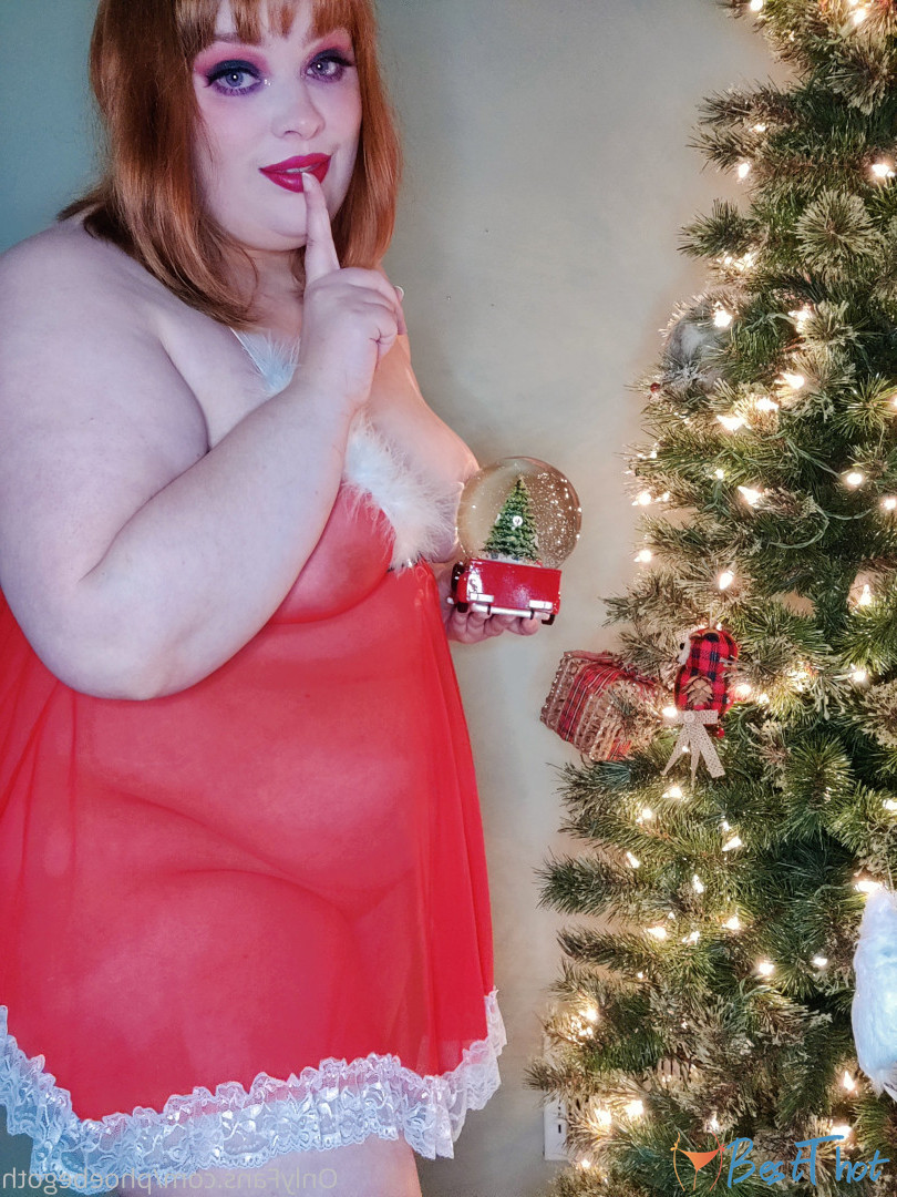 Photo by phoebegoth published on December 21,2024 06:10:11 - BestThots