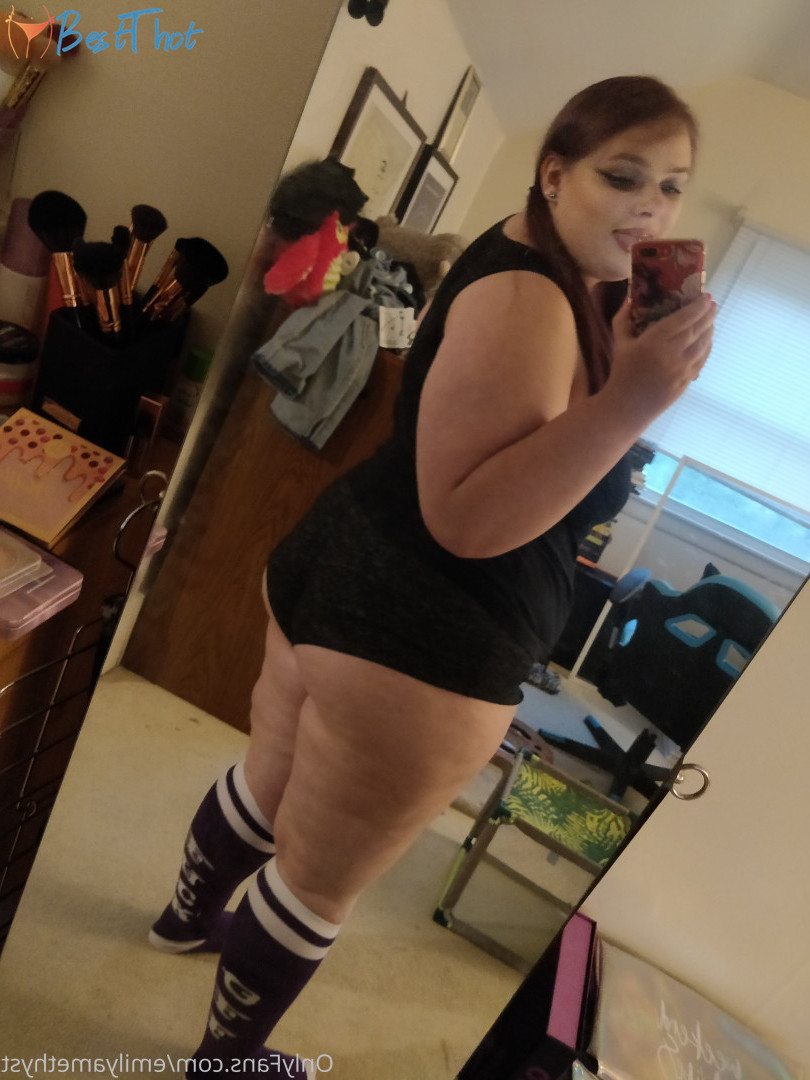 Photo by phoebegoth published on December 21,2024 06:10:37 - BestThots