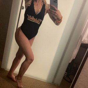 thehollyhendrix #121116