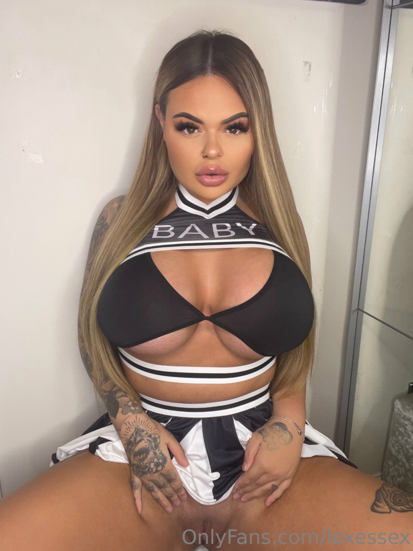 Photo by lexessex published on July 8,2023 19:00:43 - BestThots