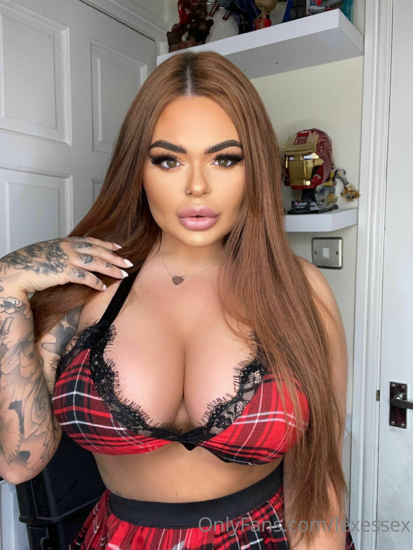 Photo by lexessex published on July 8,2023 19:00:46 - BestThots