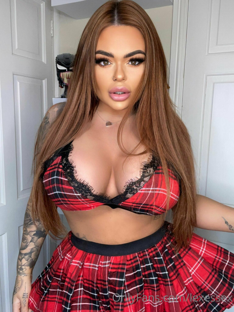 Photo by lexessex published on July 8,2023 19:03:48 - BestThots