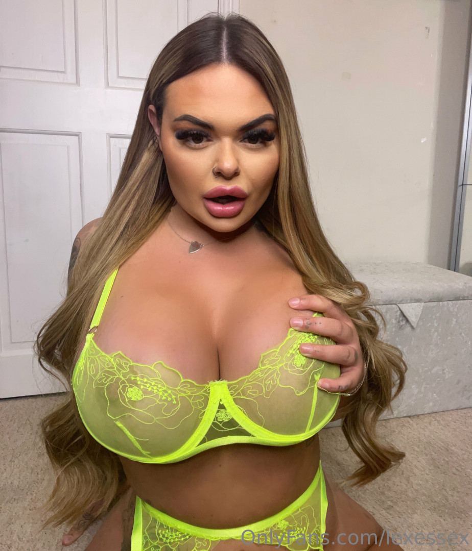 Photo by lexessex published on July 8,2023 19:27:05 - BestThots