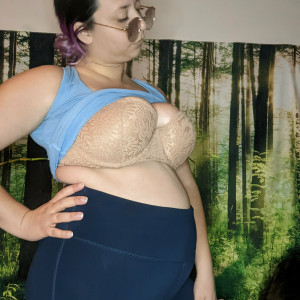 agirlwholikestoeat #8388716