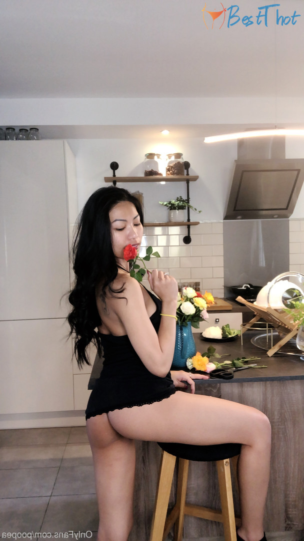 Photo by poopea published on December 13,2024 02:06:38 - BestThots
