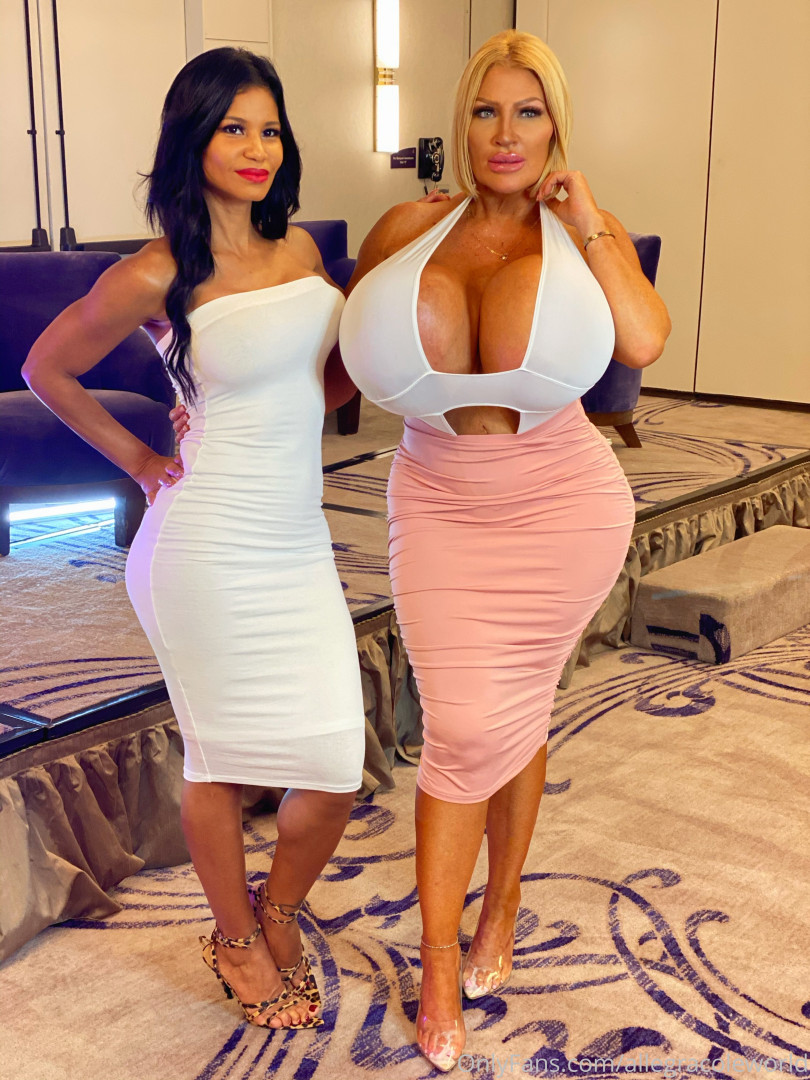 Photo by allegracoleworld published on November 19,2023 21:52:18 - BestThots