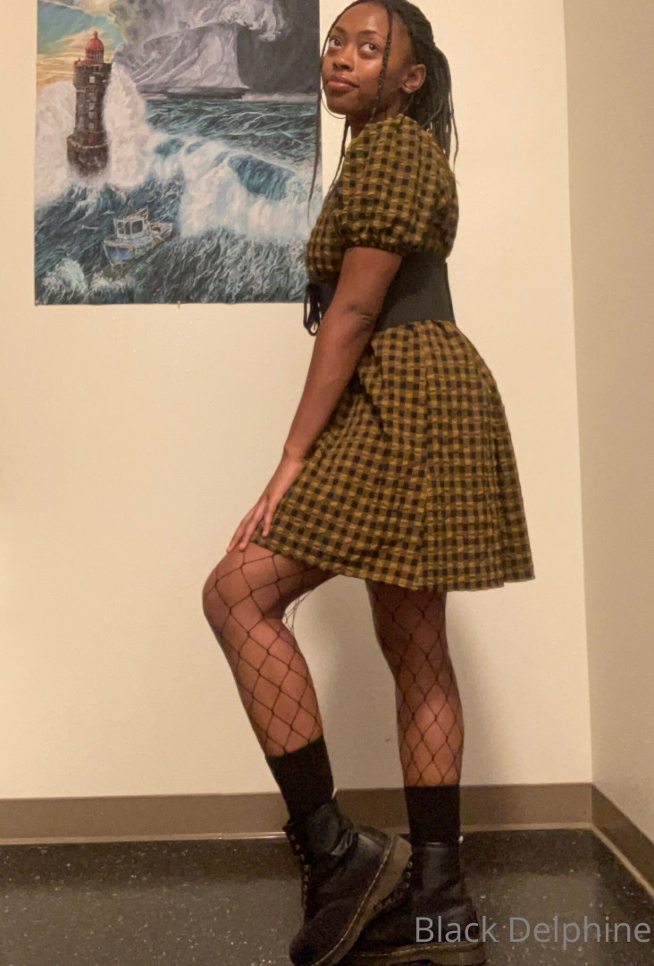 Photo by blackdelphine published on October 15,2023 13:50:37 - BestThots