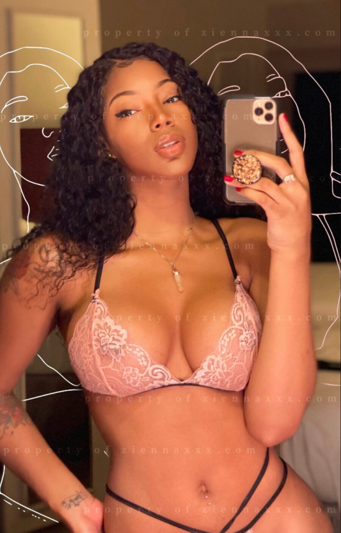 Photo by ziennaxxx published on August 6,2023 14:28:23 - BestThots