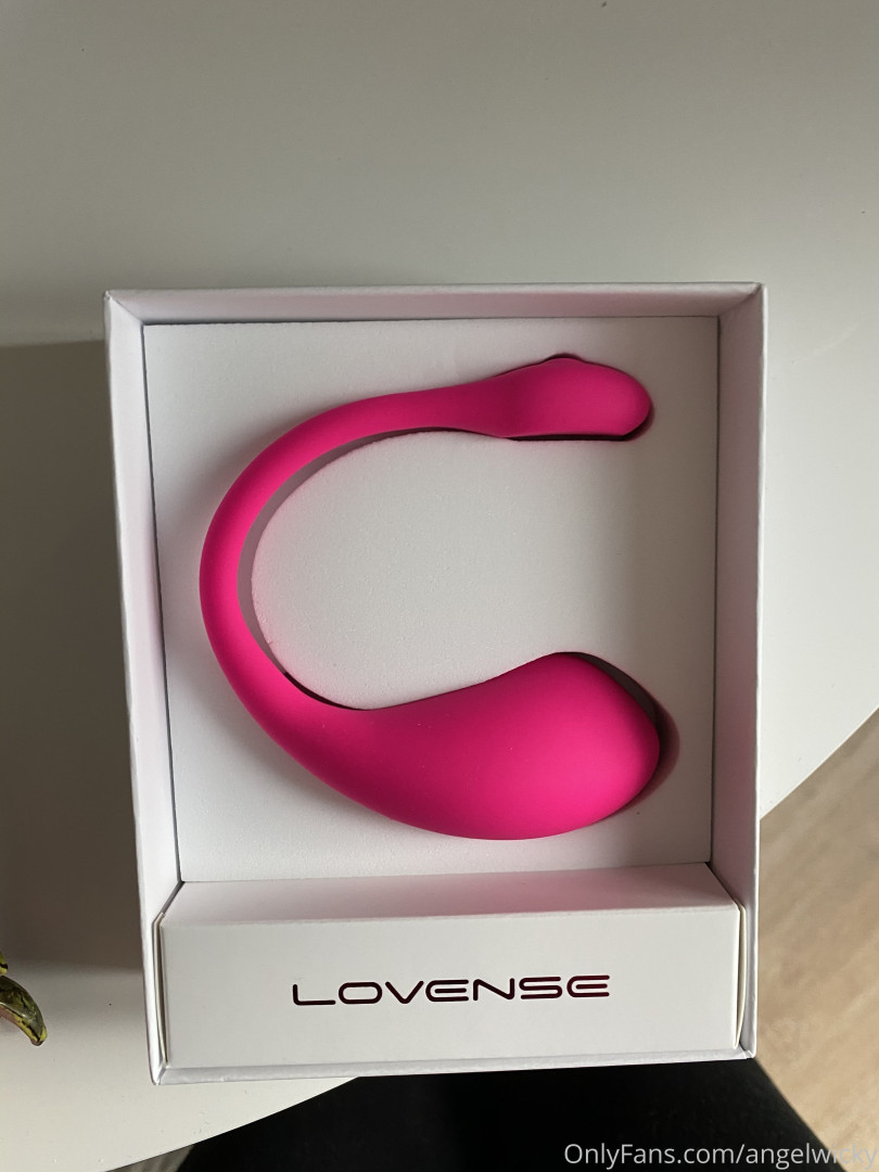 Photo by angelwicky published on November 21,2023 15:48:40 - BestThots