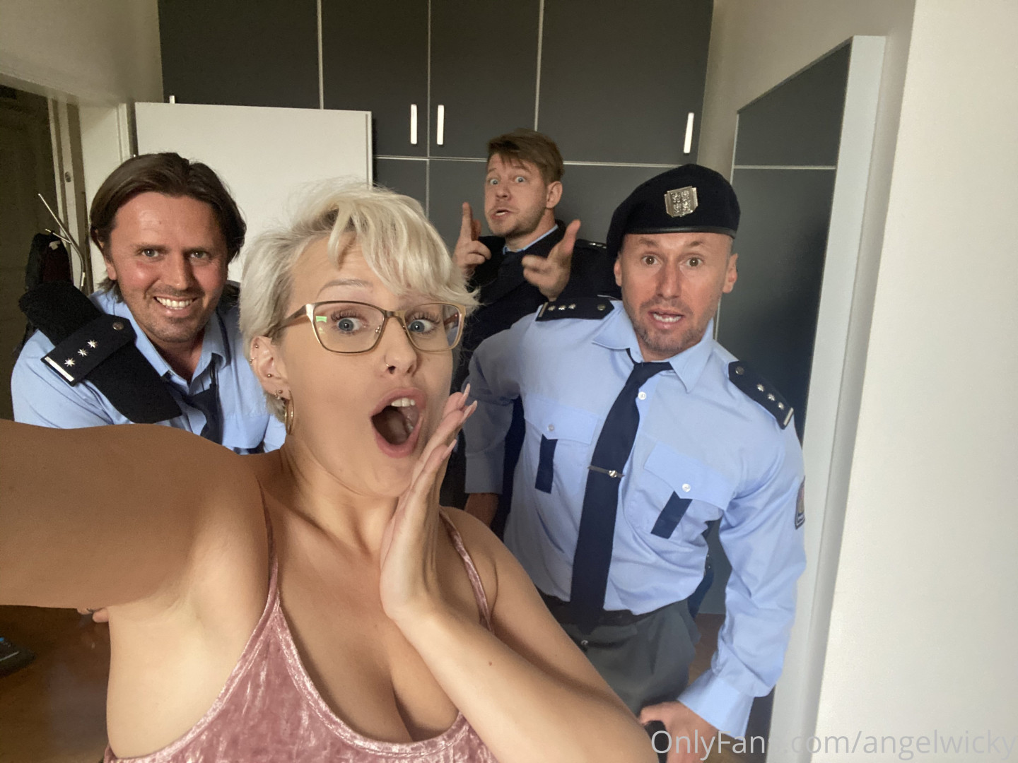 Photo by angelwicky published on November 21,2023 15:49:25 - BestThots