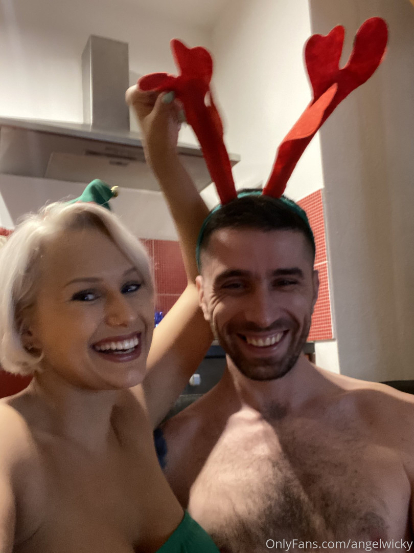 Photo by angelwicky published on November 21,2023 15:49:26 - BestThots