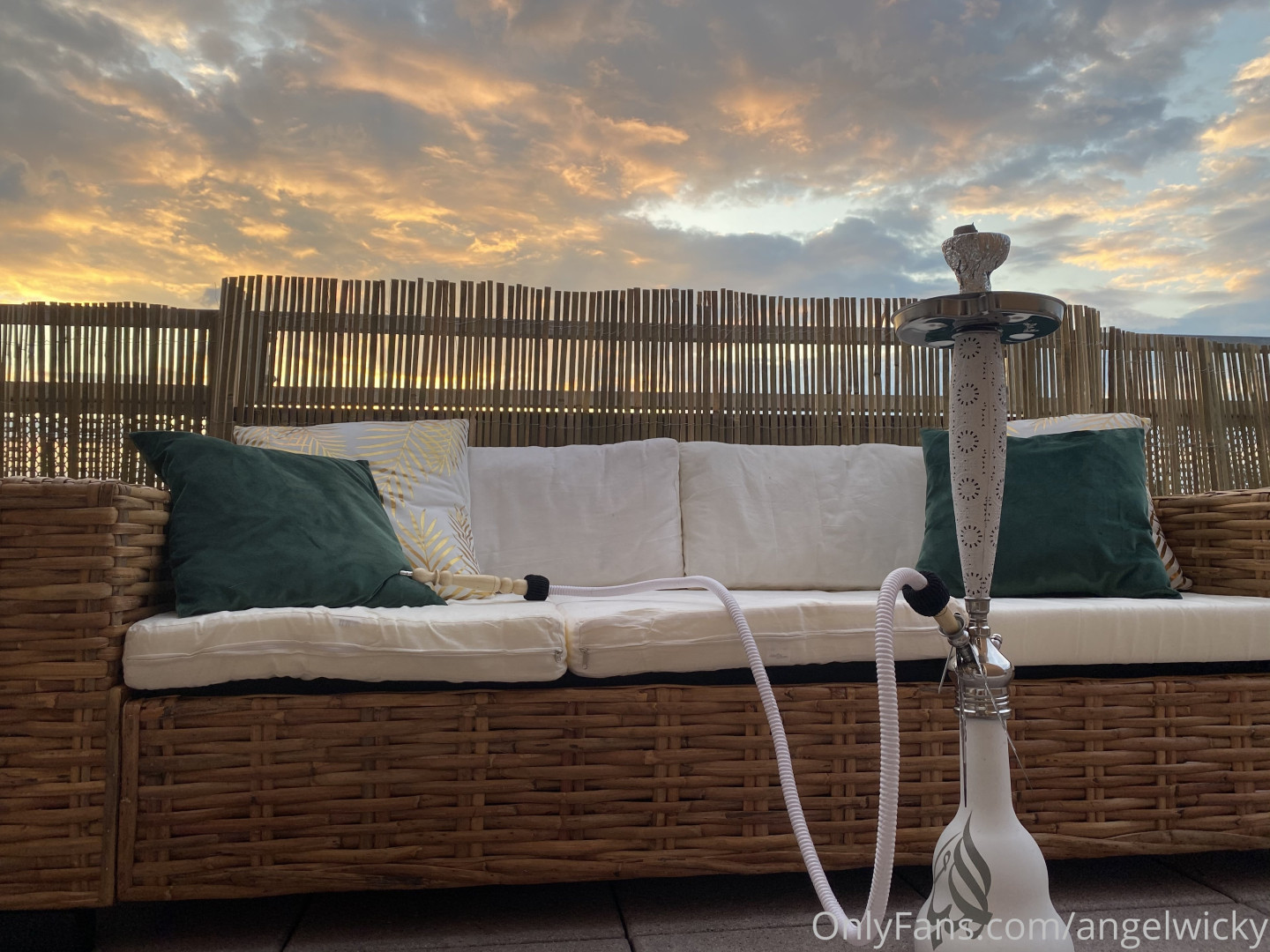 Photo by angelwicky published on November 21,2023 15:49:41 - BestThots