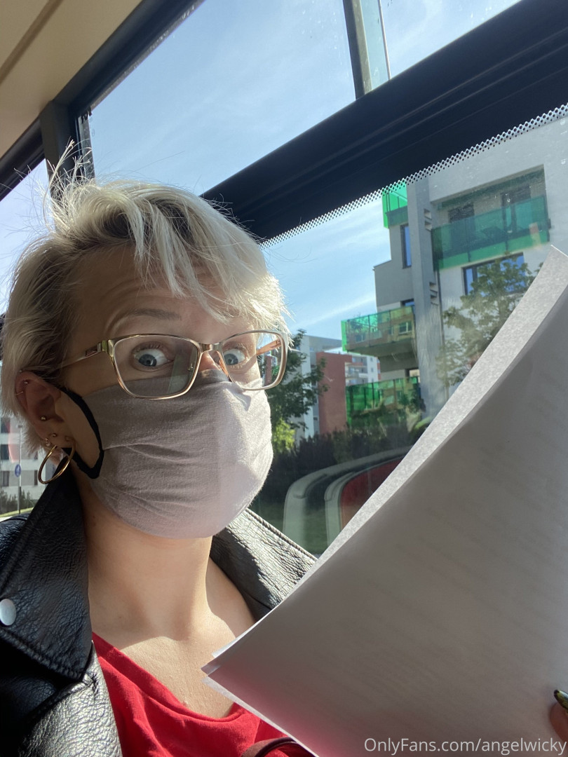 Photo by angelwicky published on November 21,2023 15:49:45 - BestThots