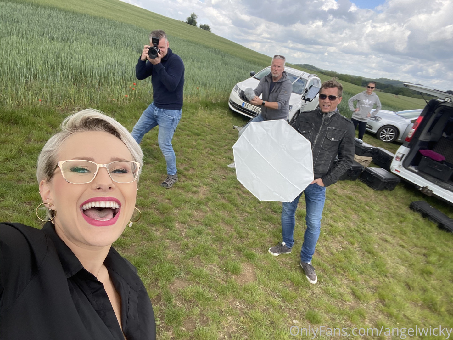 Photo by angelwicky published on November 21,2023 15:50:24 - BestThots