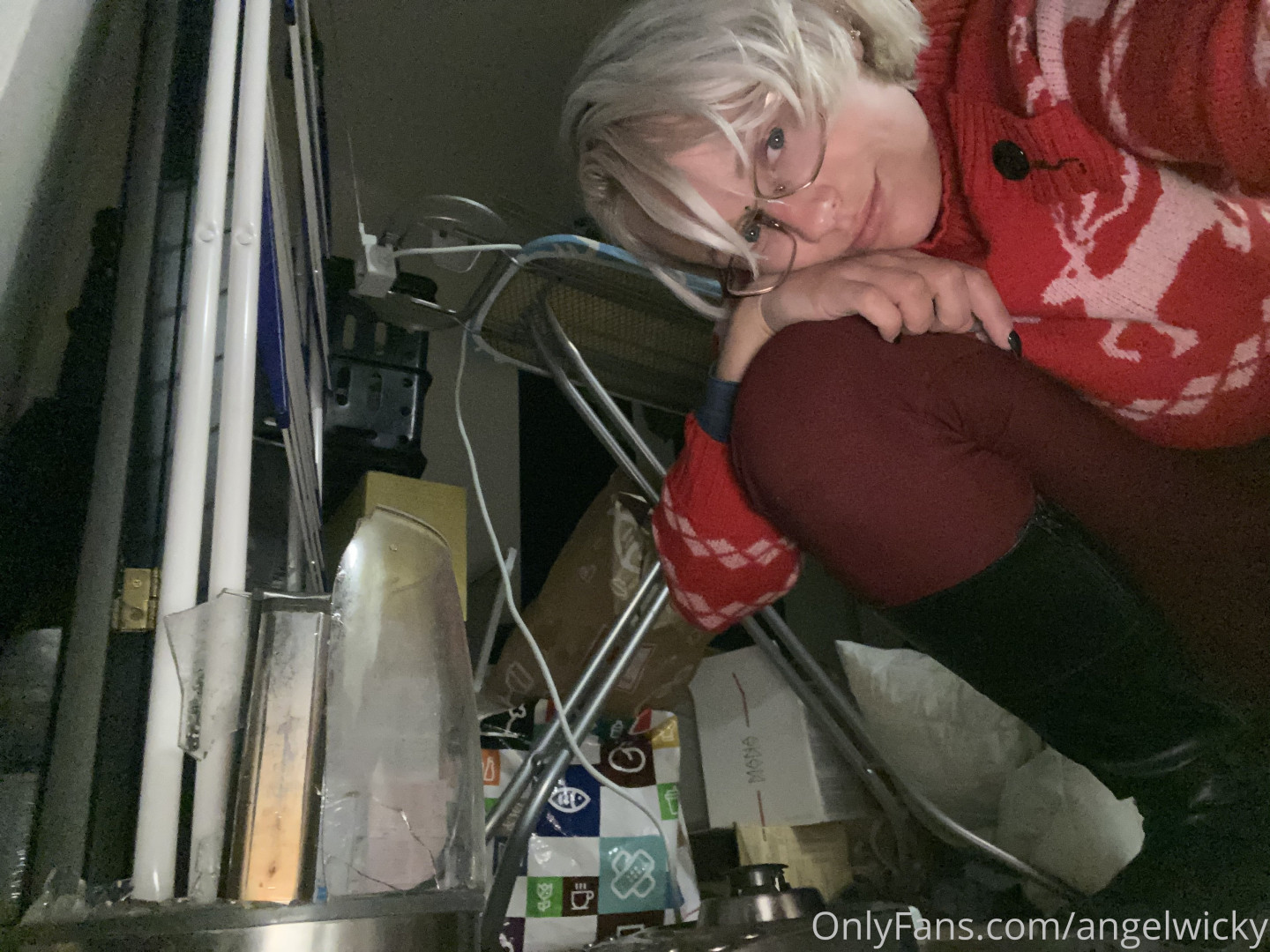 Photo by angelwicky published on November 21,2023 15:50:36 - BestThots